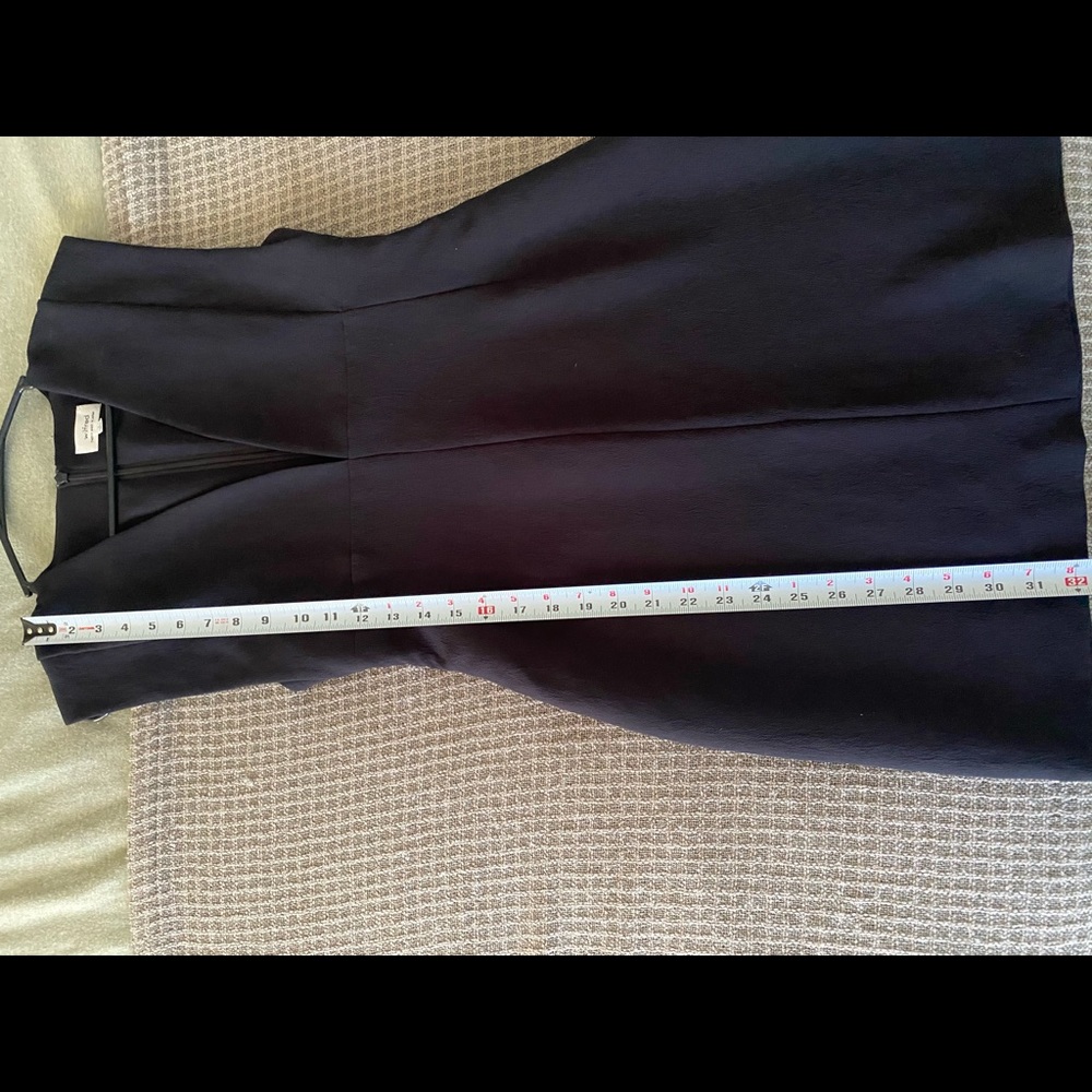 Wilfred Montburn Black V neck dress - Picture 13 of 13